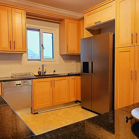 Lourdata Apartment